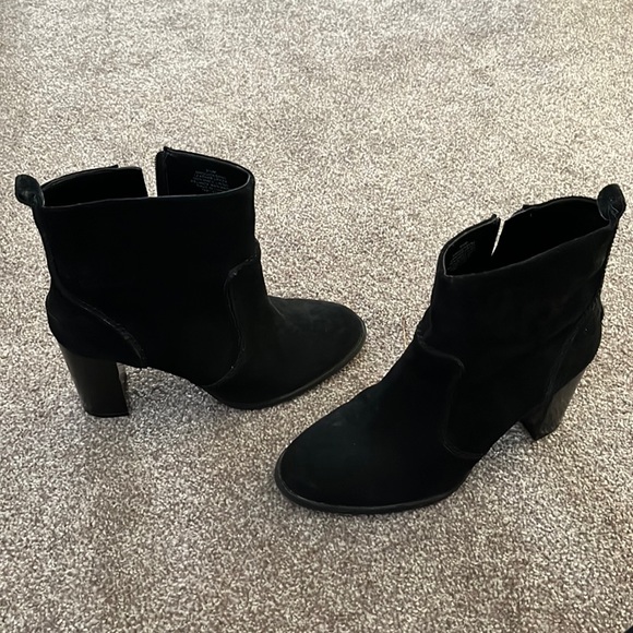 Nine West suede ankle boots - Picture 1 of 7